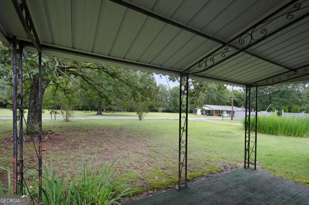 154 County Line RD Plainville, GA 30733