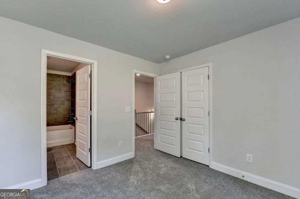 7309 Yewtree Drive WALK Flowery Branch, GA 30542