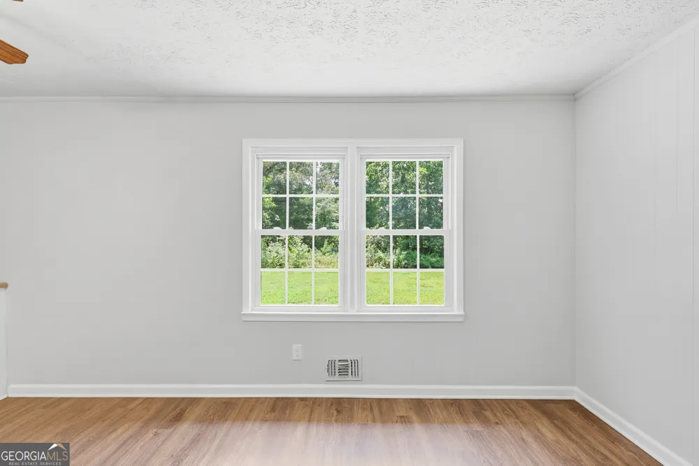 6556 Glenwood DR Douglasville, GA 30135