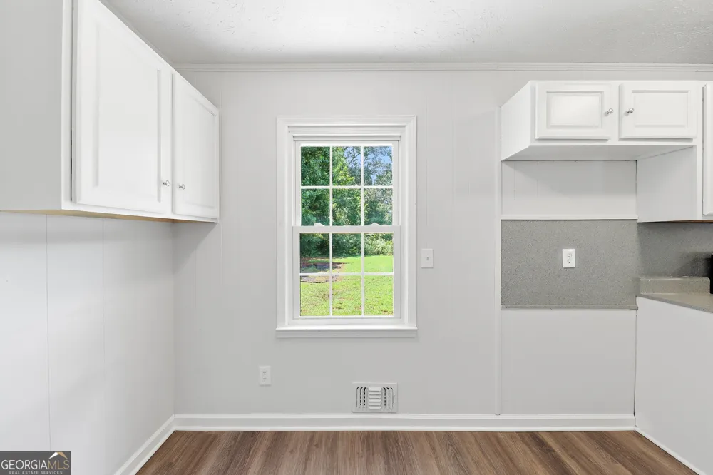 6556 Glenwood DR Douglasville, GA 30135