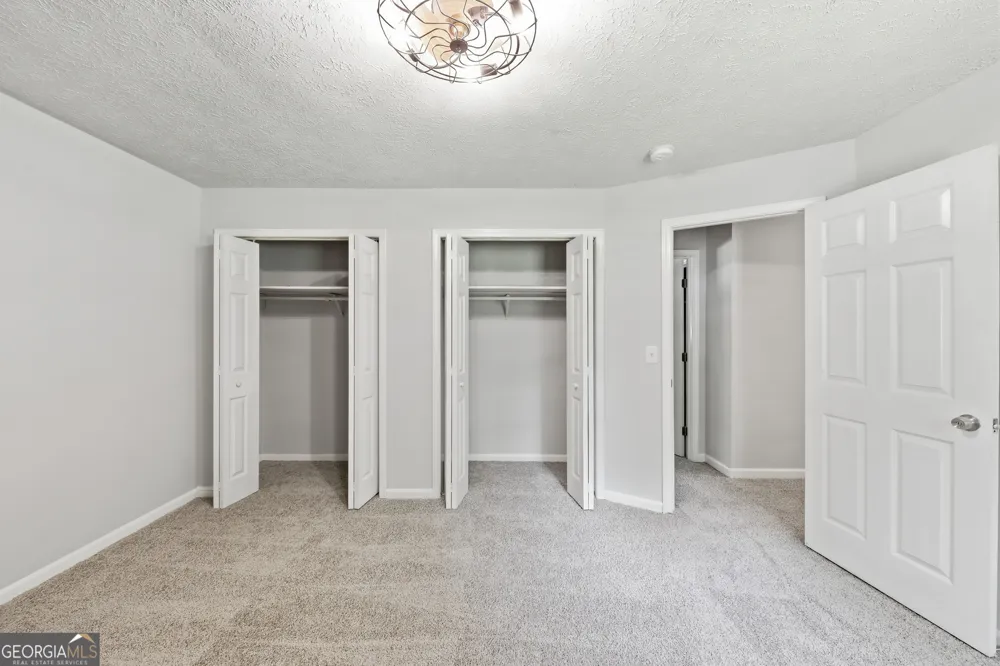 6556 Glenwood DR Douglasville, GA 30135