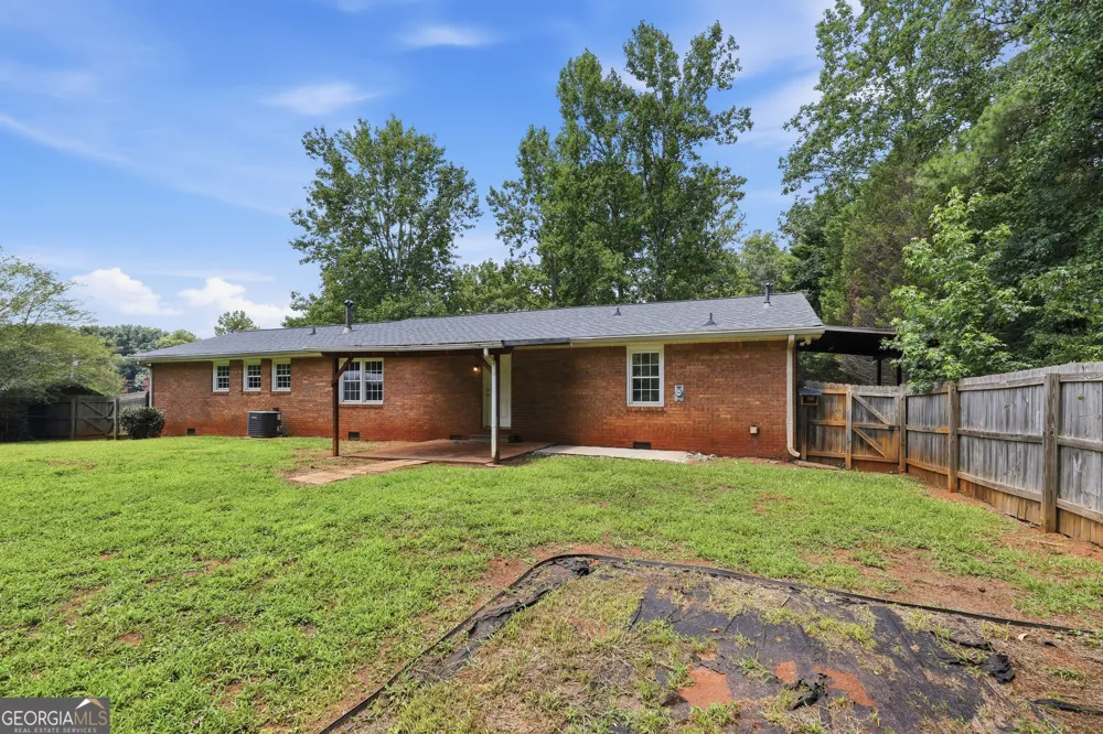 6556 Glenwood DR Douglasville, GA 30135