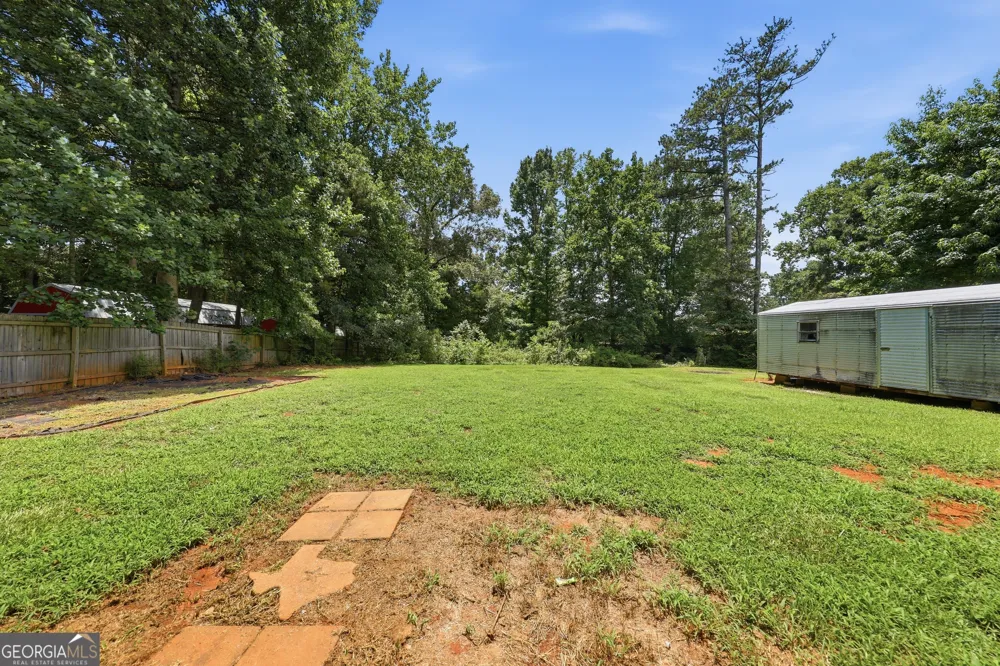 6556 Glenwood DR Douglasville, GA 30135