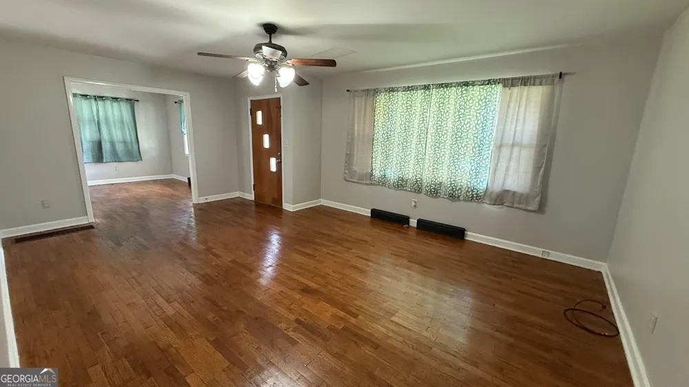 12 Georgia AVE Hampton, GA 30228