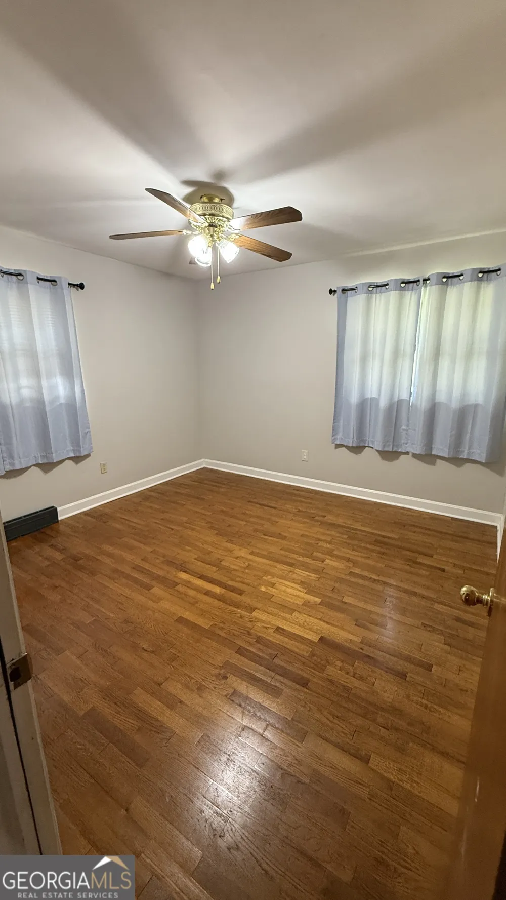 12 Georgia AVE Hampton, GA 30228