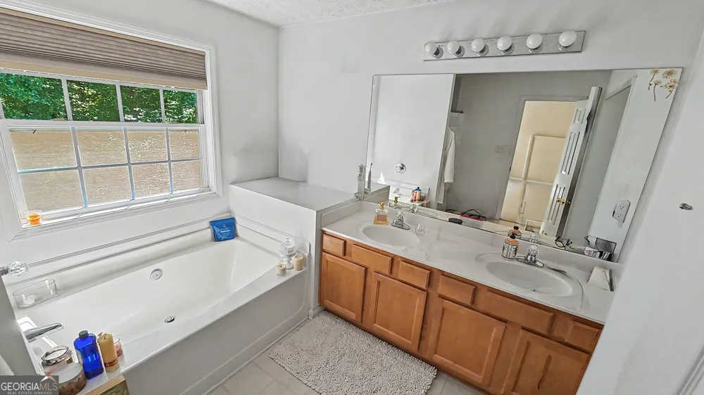 6699 Island Pointe DR Buford, GA 30518