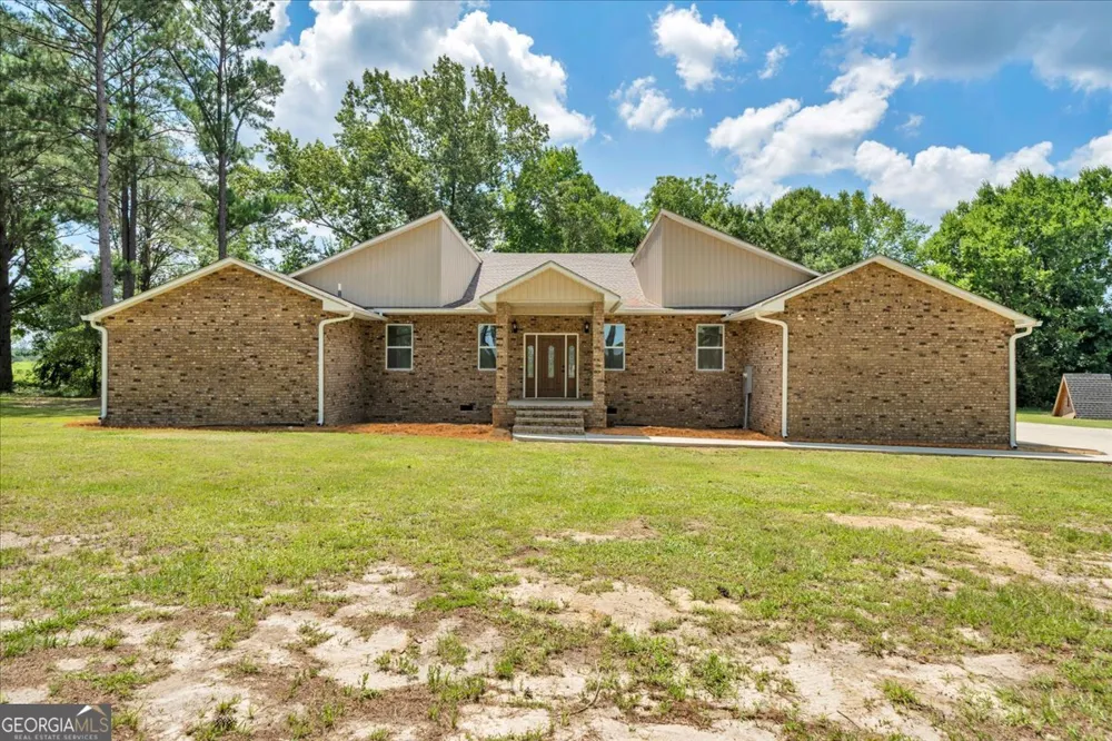 738 Sweet Magnolia CIR Dublin, GA 31021