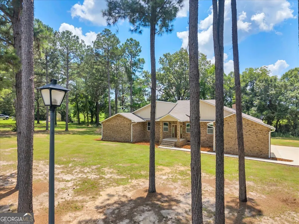 738 Sweet Magnolia CIR Dublin, GA 31021