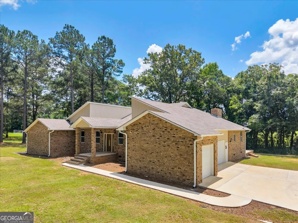 738 Sweet Magnolia CIR Dublin, GA 31021
