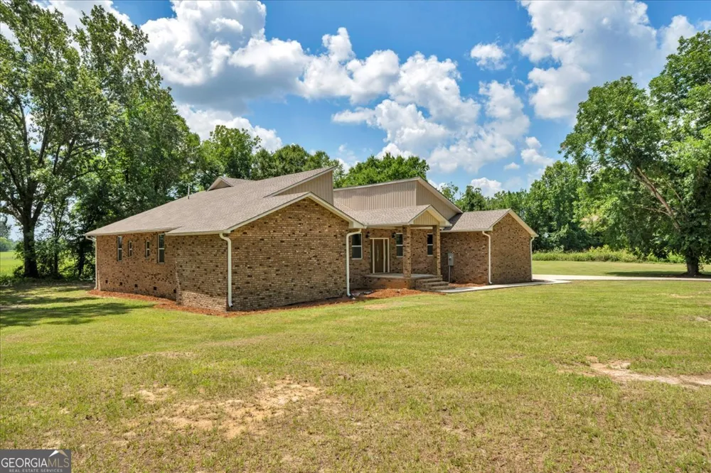 738 Sweet Magnolia CIR Dublin, GA 31021