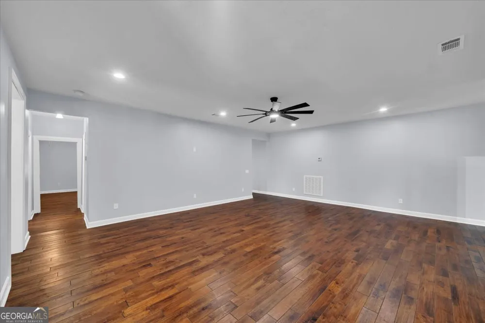 738 Sweet Magnolia CIR Dublin, GA 31021