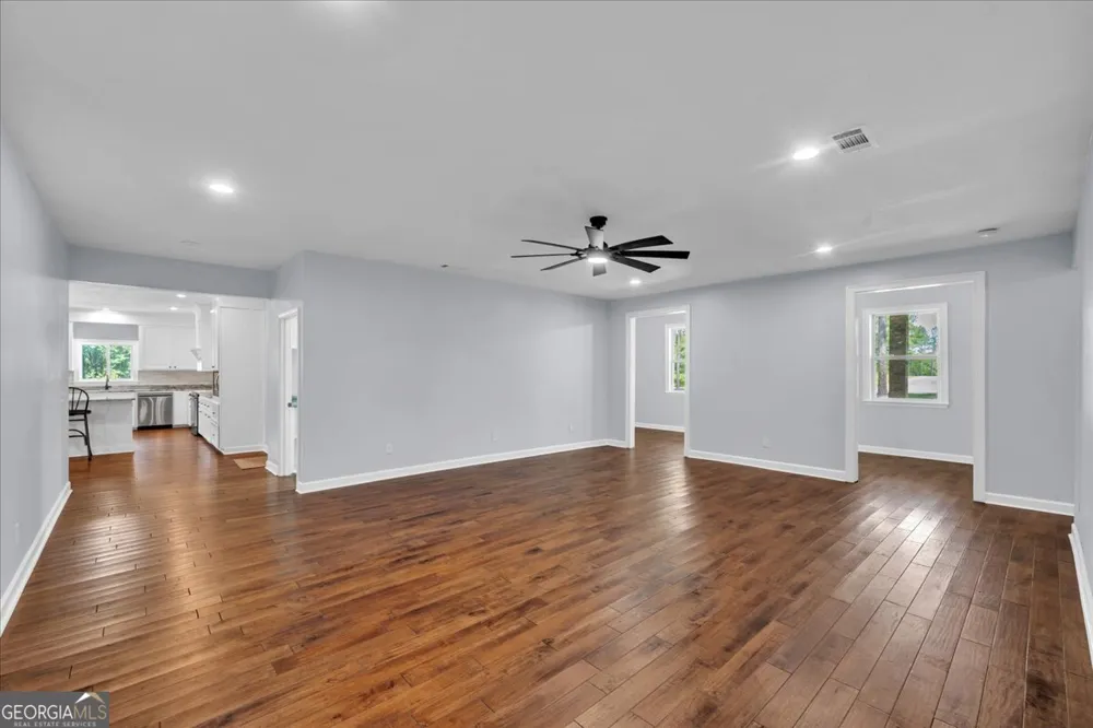 738 Sweet Magnolia CIR Dublin, GA 31021