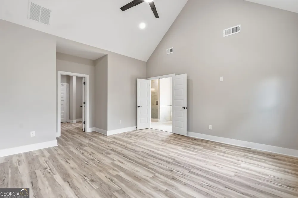 34 Boogies Run RUN Commerce, GA 30529