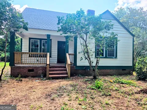 203 Dallas DR