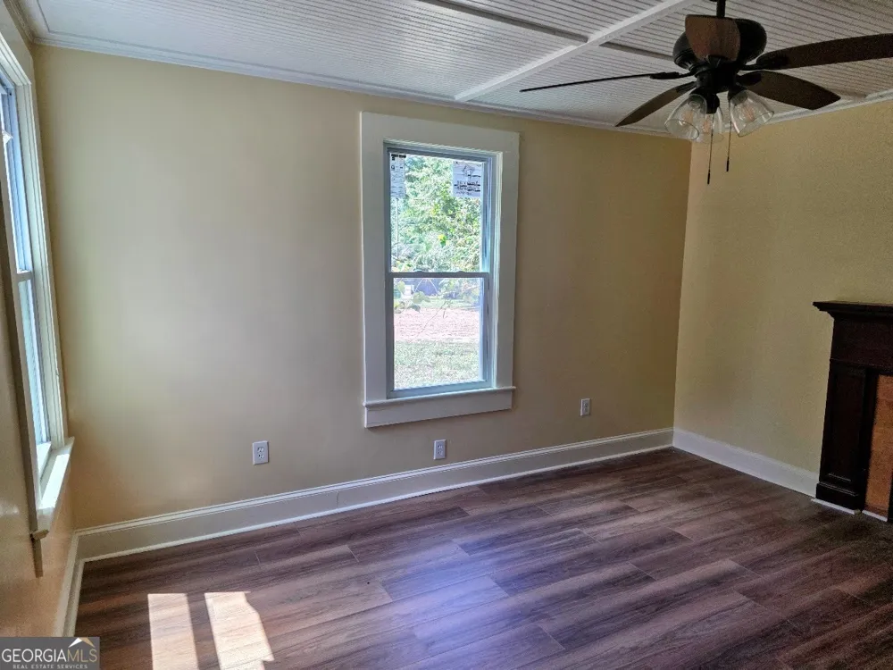 203 Dallas DR Thomaston, GA 30286