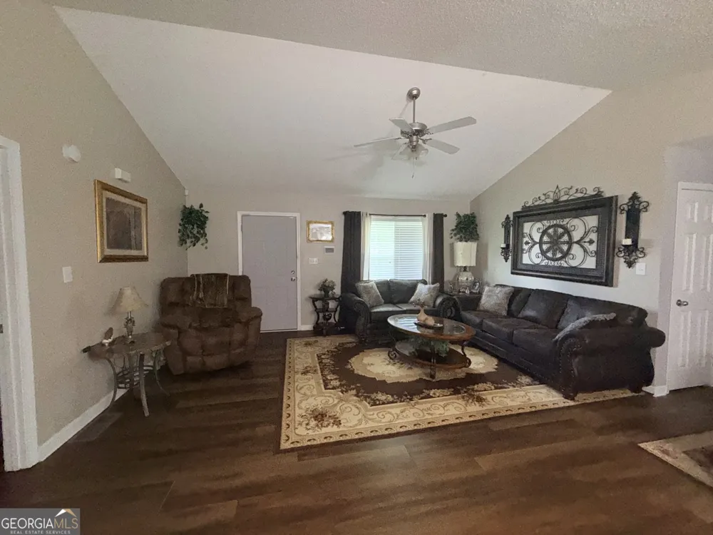 229 Majesty DR Rockmart, GA 30153
