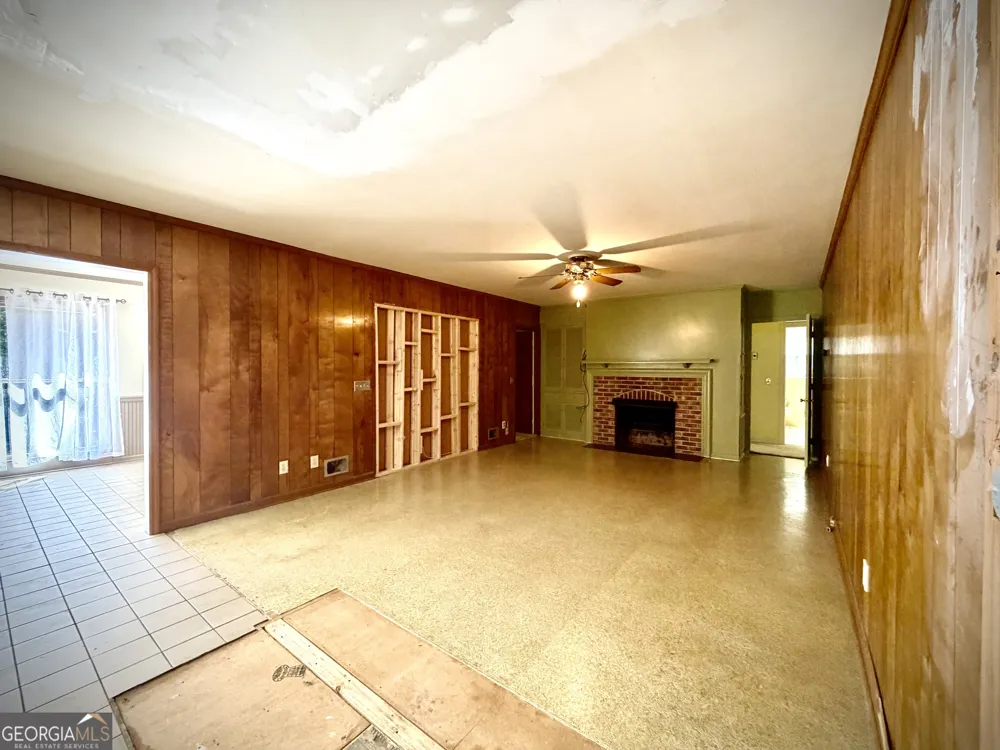290 Virginia CIR Jeffersonville, GA 31044