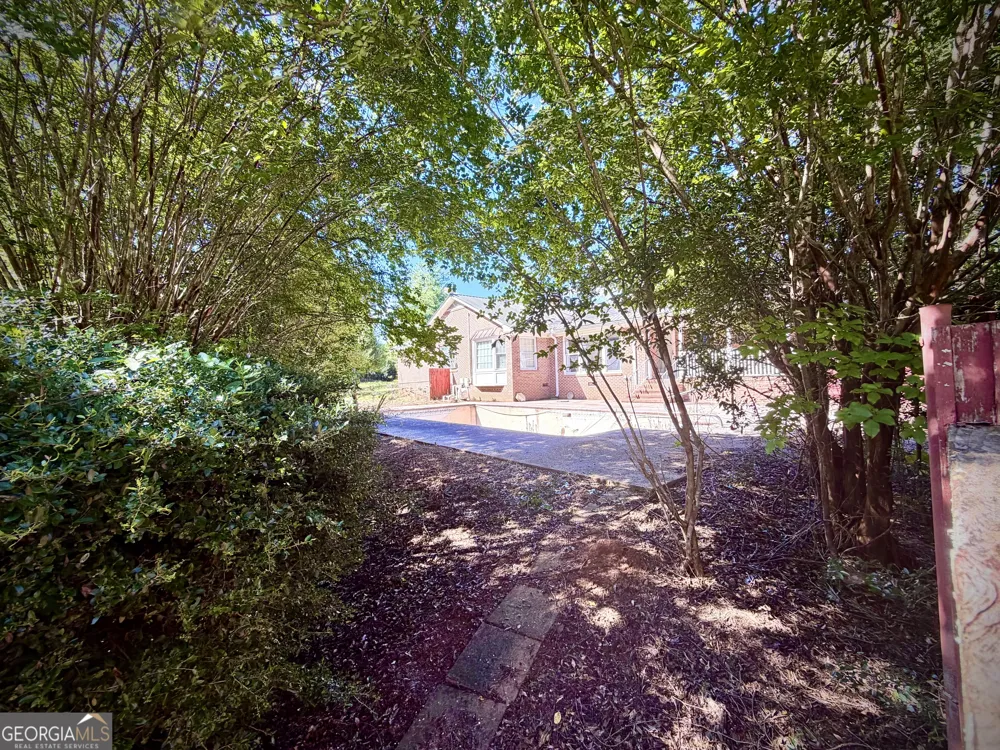 290 Virginia CIR Jeffersonville, GA 31044