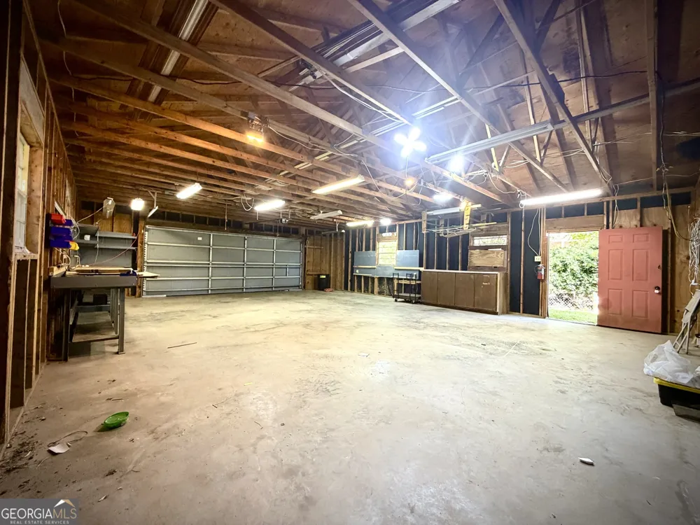 290 Virginia CIR Jeffersonville, GA 31044