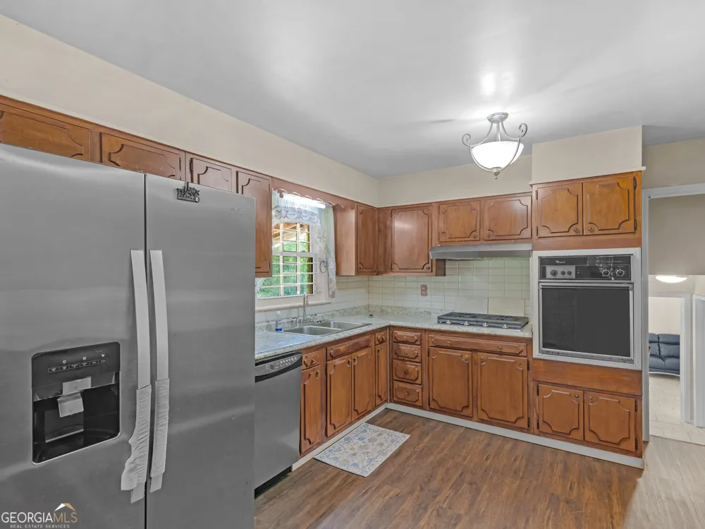2026 Pinecrest DR Morrow, GA 30260