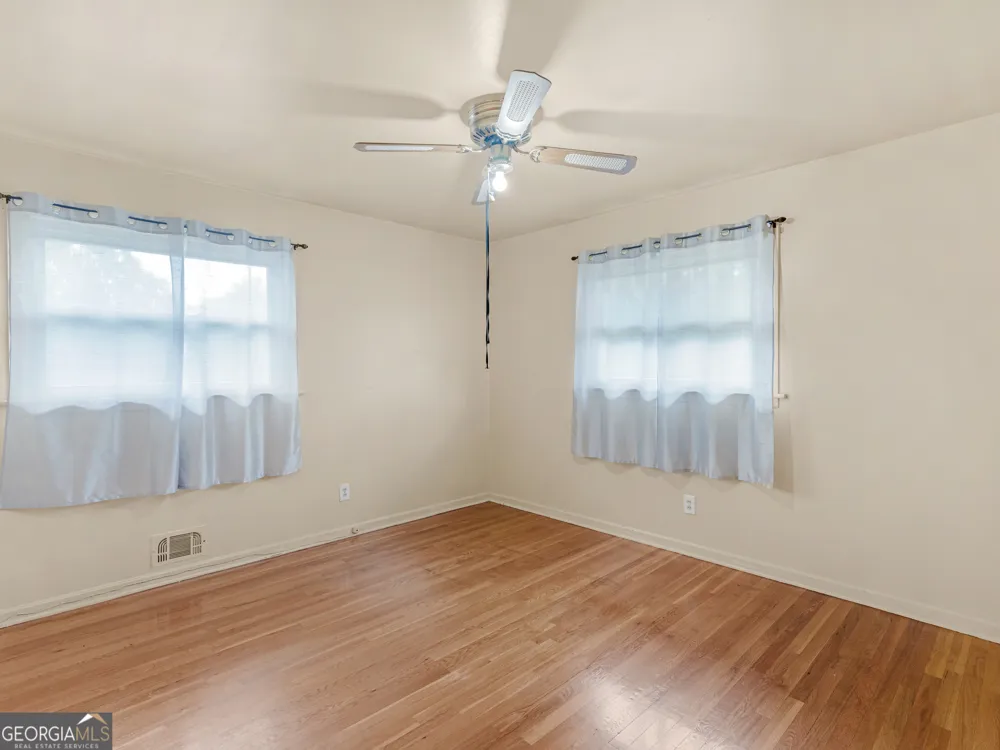 2026 Pinecrest DR Morrow, GA 30260
