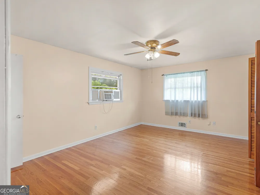 2026 Pinecrest DR Morrow, GA 30260
