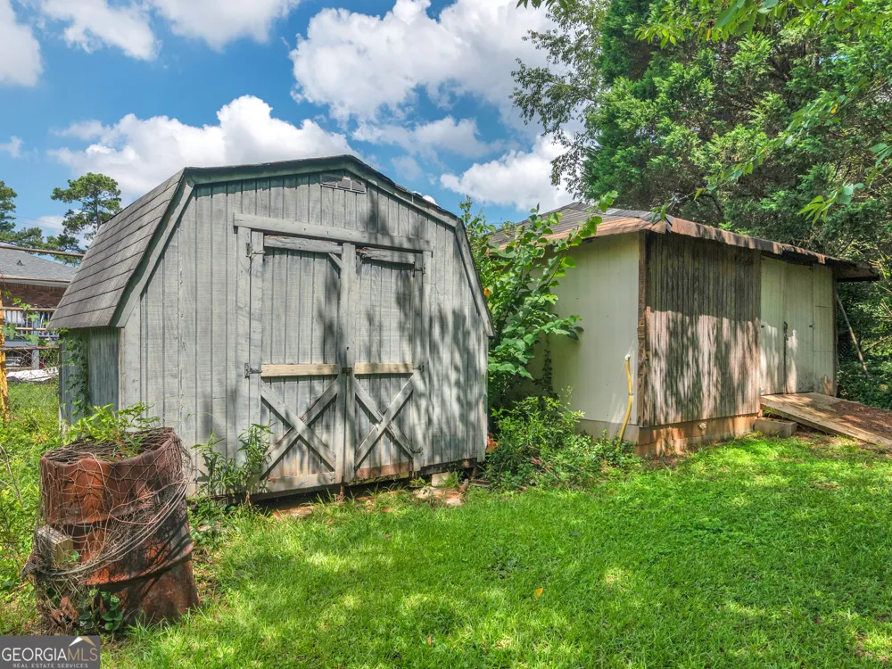 2026 Pinecrest DR Morrow, GA 30260