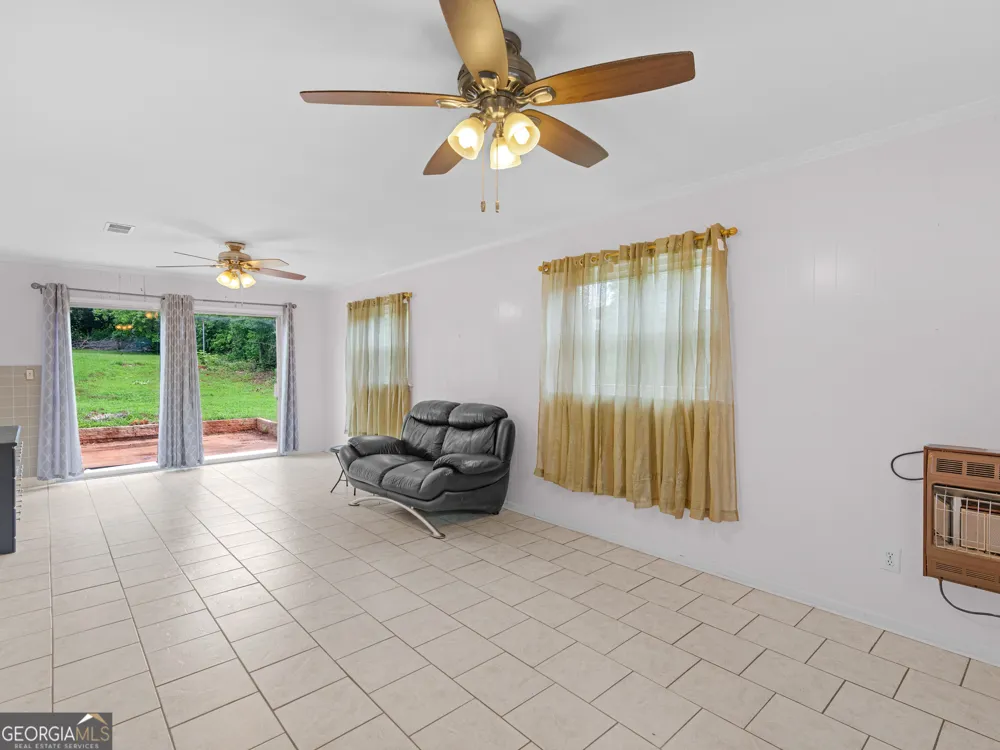 2026 Pinecrest DR Morrow, GA 30260