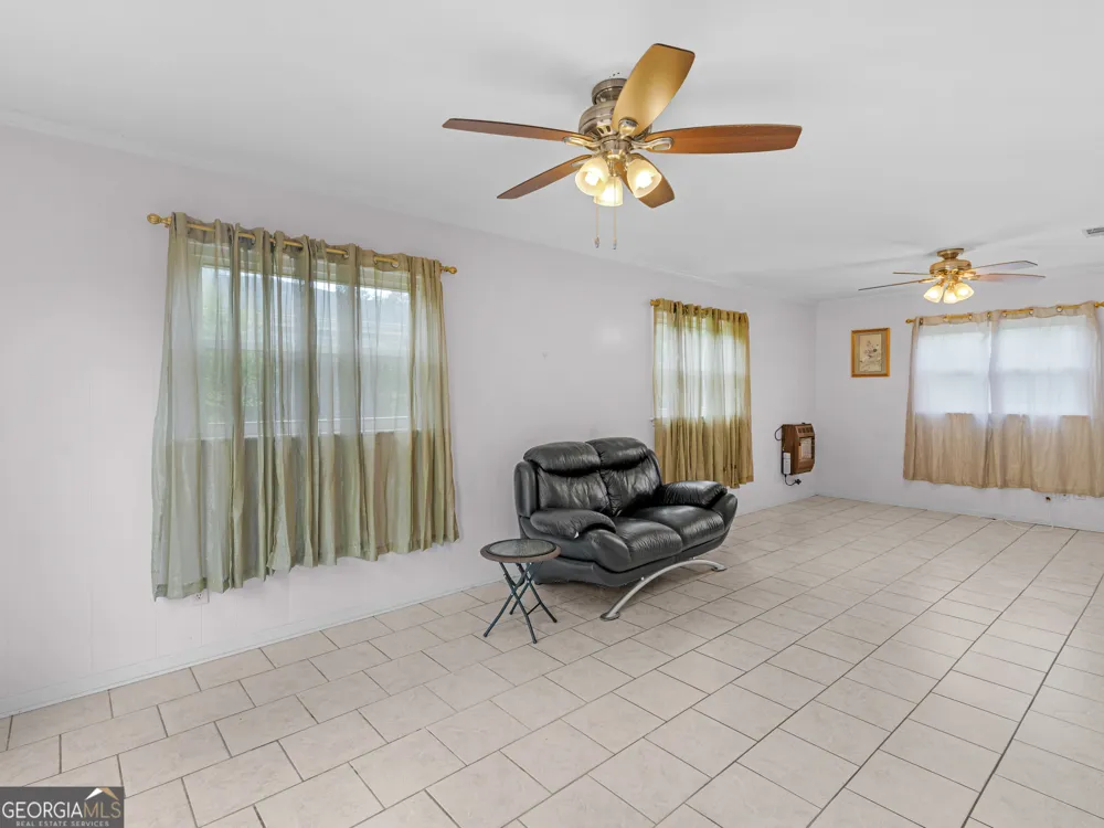 2026 Pinecrest DR Morrow, GA 30260