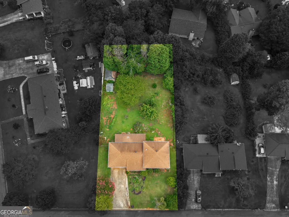 2026 Pinecrest DR Morrow, GA 30260