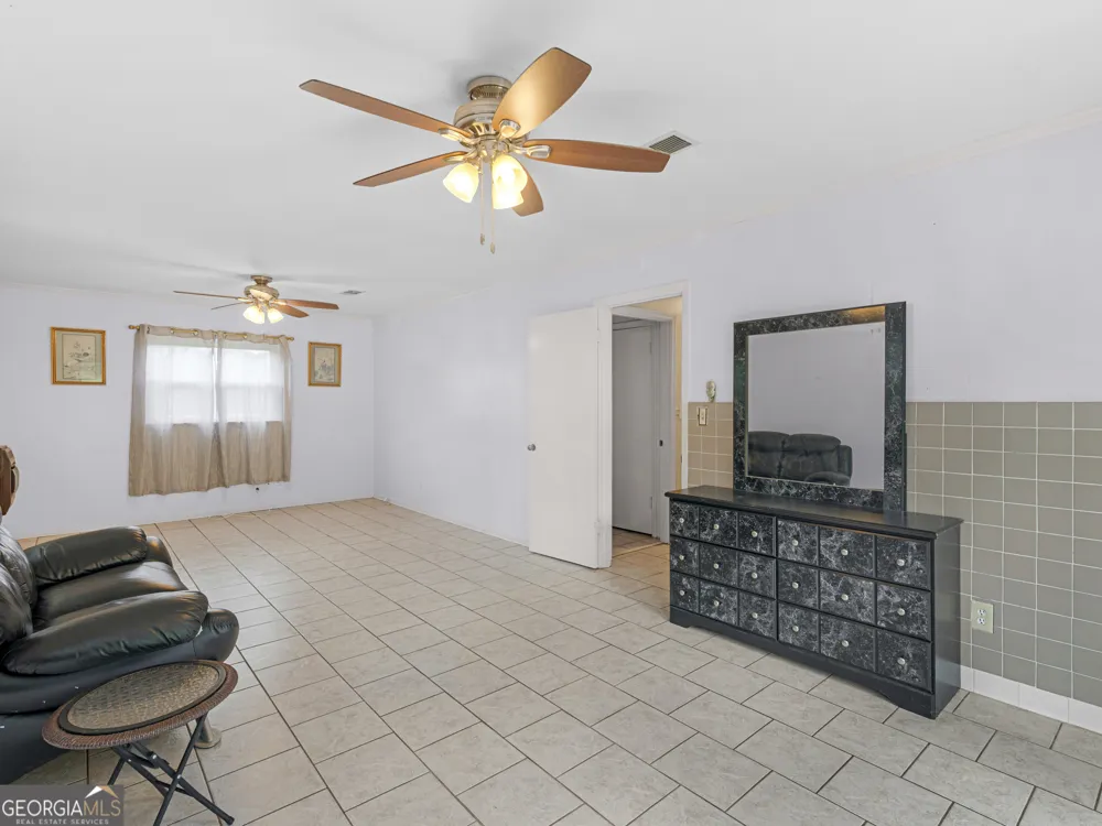 2026 Pinecrest DR Morrow, GA 30260