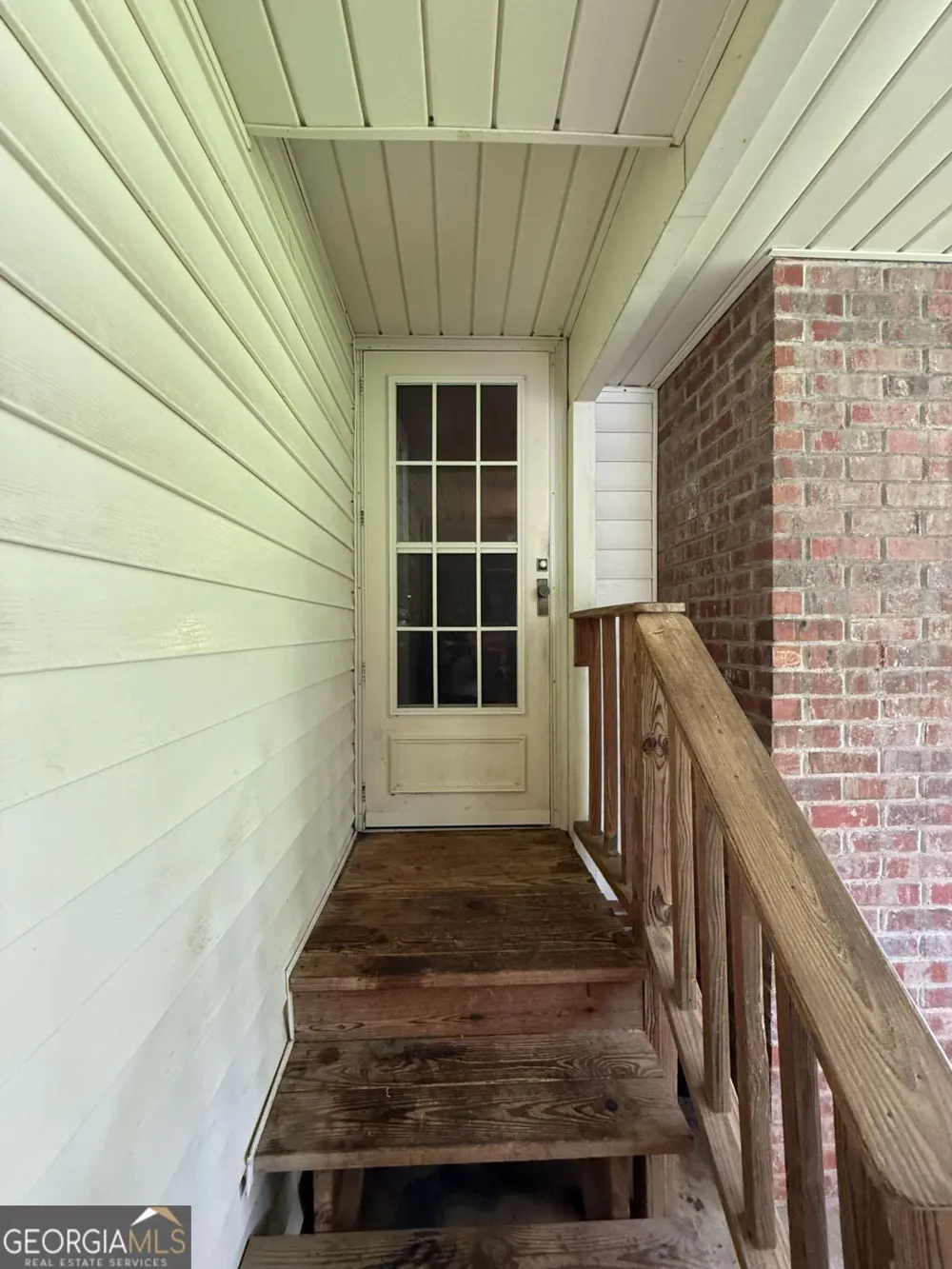 15 Clem Lowell RD Carrollton, GA 30116