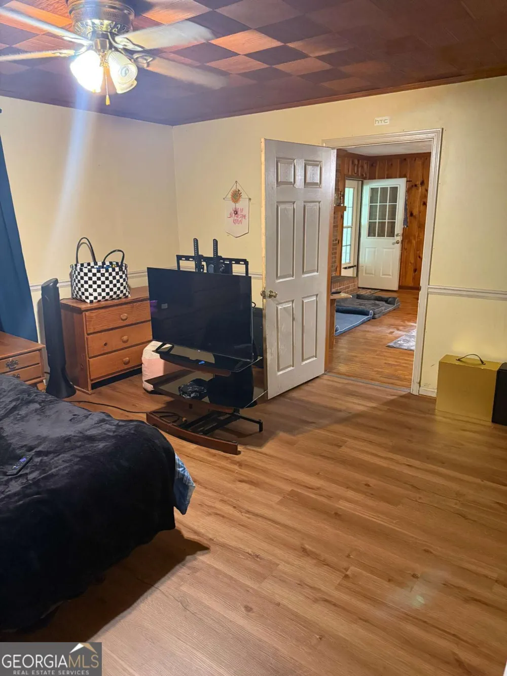 15 Clem Lowell RD Carrollton, GA 30116