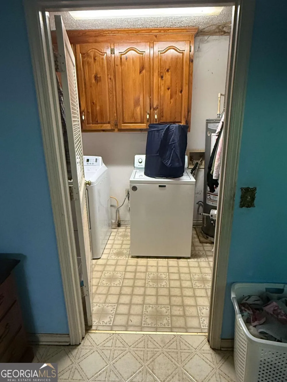 15 Clem Lowell RD Carrollton, GA 30116