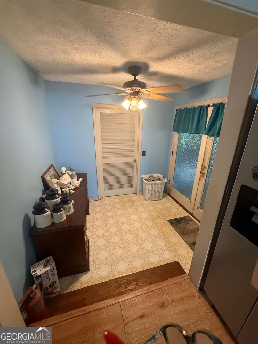 15 Clem Lowell RD Carrollton, GA 30116