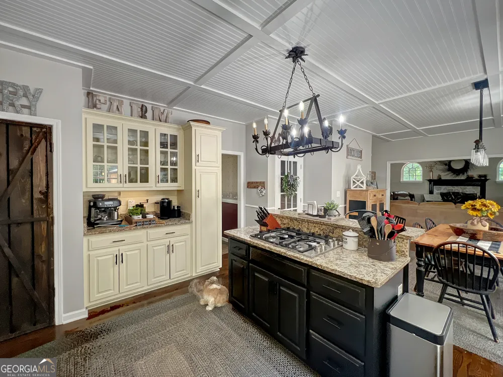 385 Minix RD Sharpsburg, GA 30277