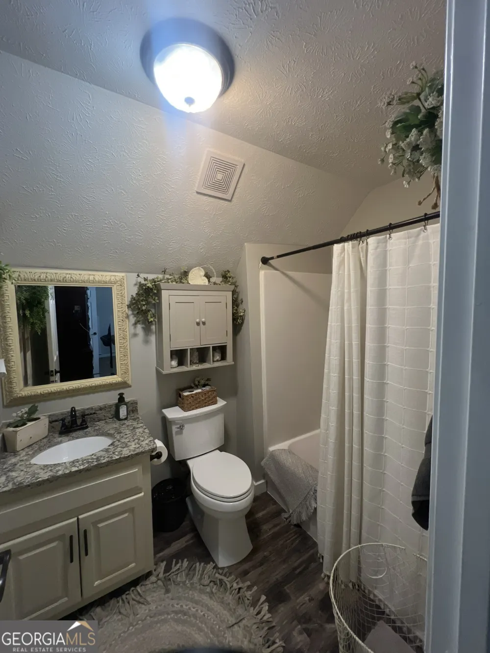 385 Minix RD Sharpsburg, GA 30277