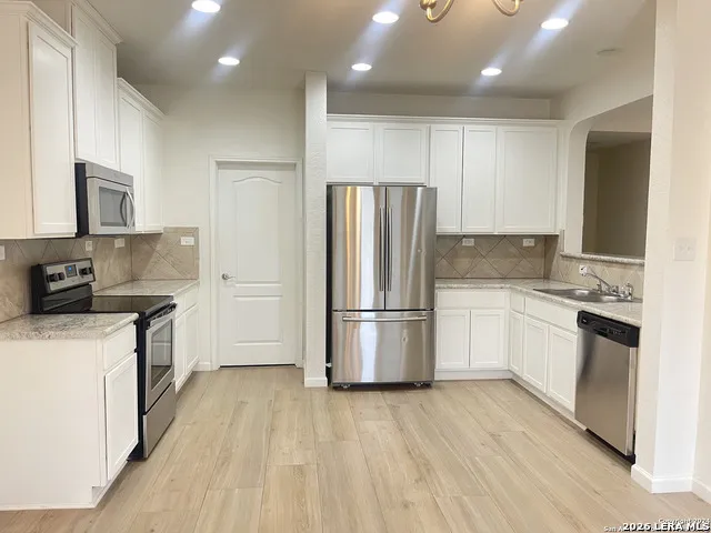 7746 Heavenly Arbor San Antonio, TX 78254