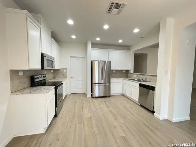 7746 Heavenly Arbor San Antonio, TX 78254