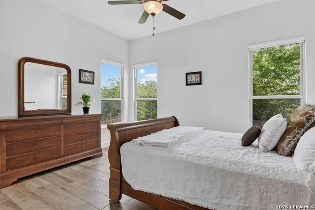 8035 VANITY HL San Antonio, TX 78256