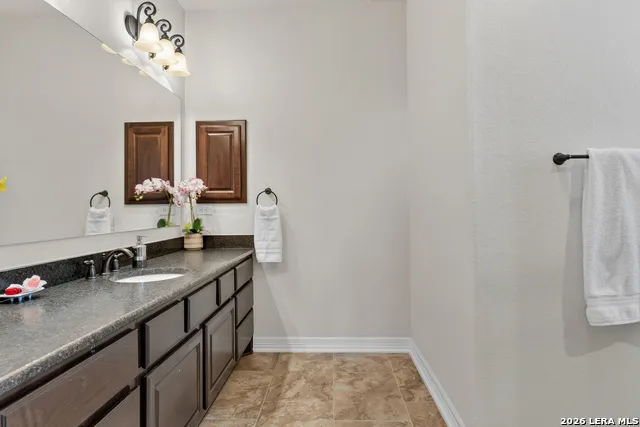 8035 VANITY HL San Antonio, TX 78256