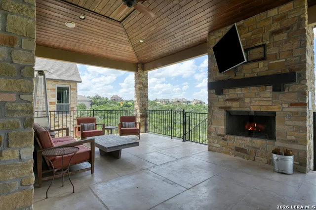 8035 VANITY HL San Antonio, TX 78256