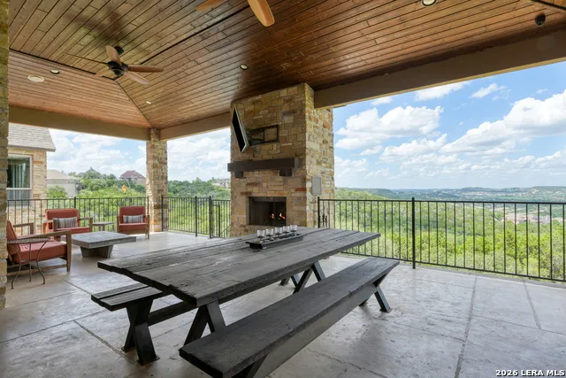 8035 VANITY HL San Antonio, TX 78256