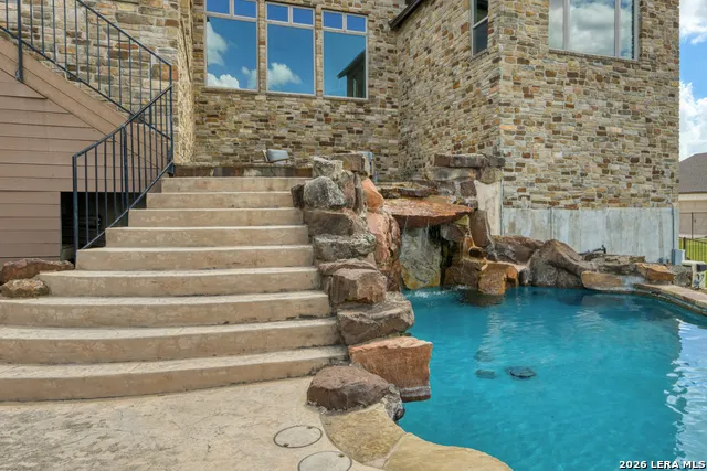 8035 VANITY HL San Antonio, TX 78256