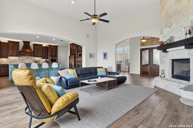 8035 VANITY HL San Antonio, TX 78256
