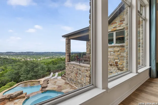8035 VANITY HL San Antonio, TX 78256
