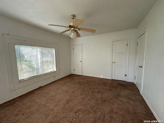 209 ONEAL AVE Sinton, TX 78387
