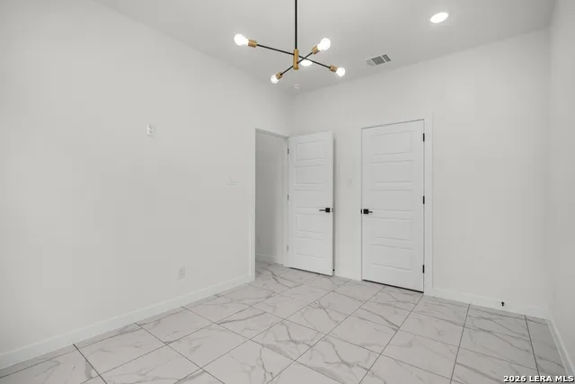 15242 Oak St Lytle, TX 78052