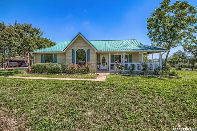 610 County Road 342 Hondo, TX 78861