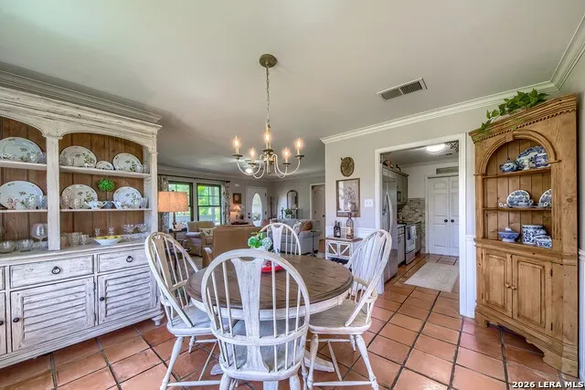 610 County Road 342 Hondo, TX 78861
